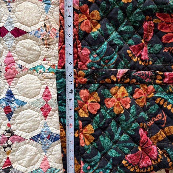 Floral Patterned Quilted Jacket - Picture 10 of 10